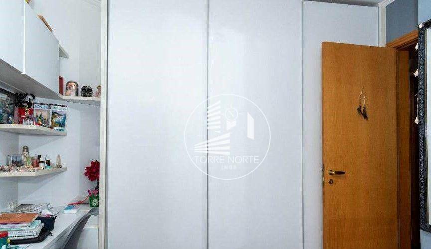 Apartamento à venda com 3 quartos, 136m² - Foto 33