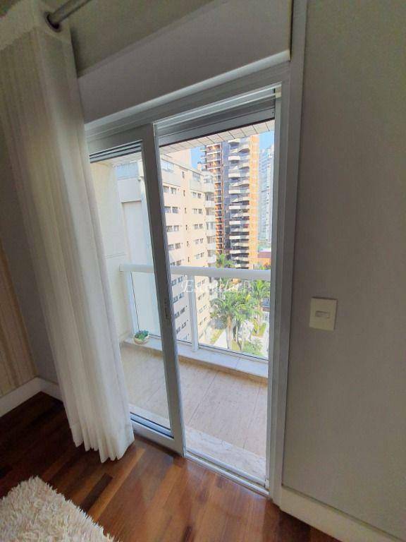 Apartamento à venda com 4 quartos, 260m² - Foto 37