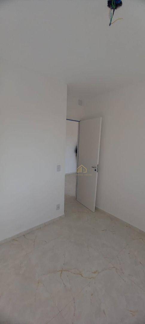 Apartamento à venda com 2 quartos, 45m² - Foto 13