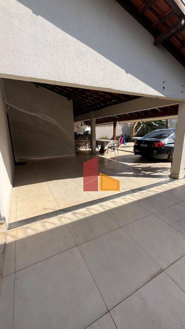 Casa à venda com 3 quartos, 156m² - Foto 17