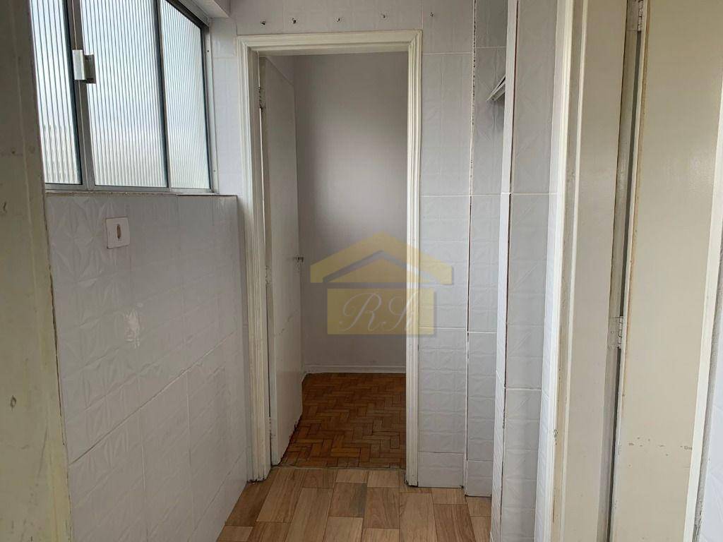 Apartamento à venda com 2 quartos, 62m² - Foto 10