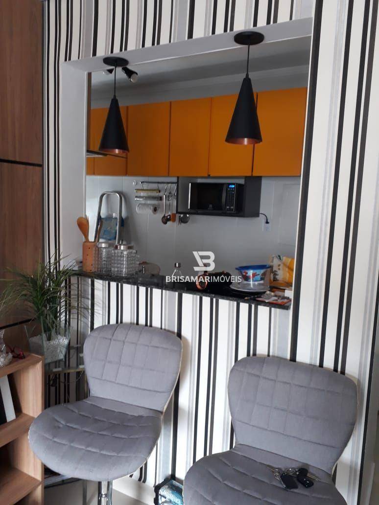 Apartamento à venda com 2 quartos, 72m² - Foto 5