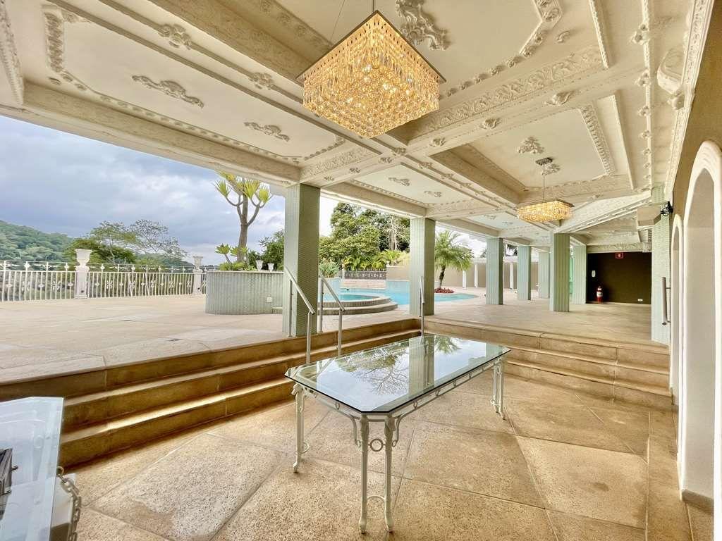 Casa à venda com 2 quartos, 1635m² - Foto 12