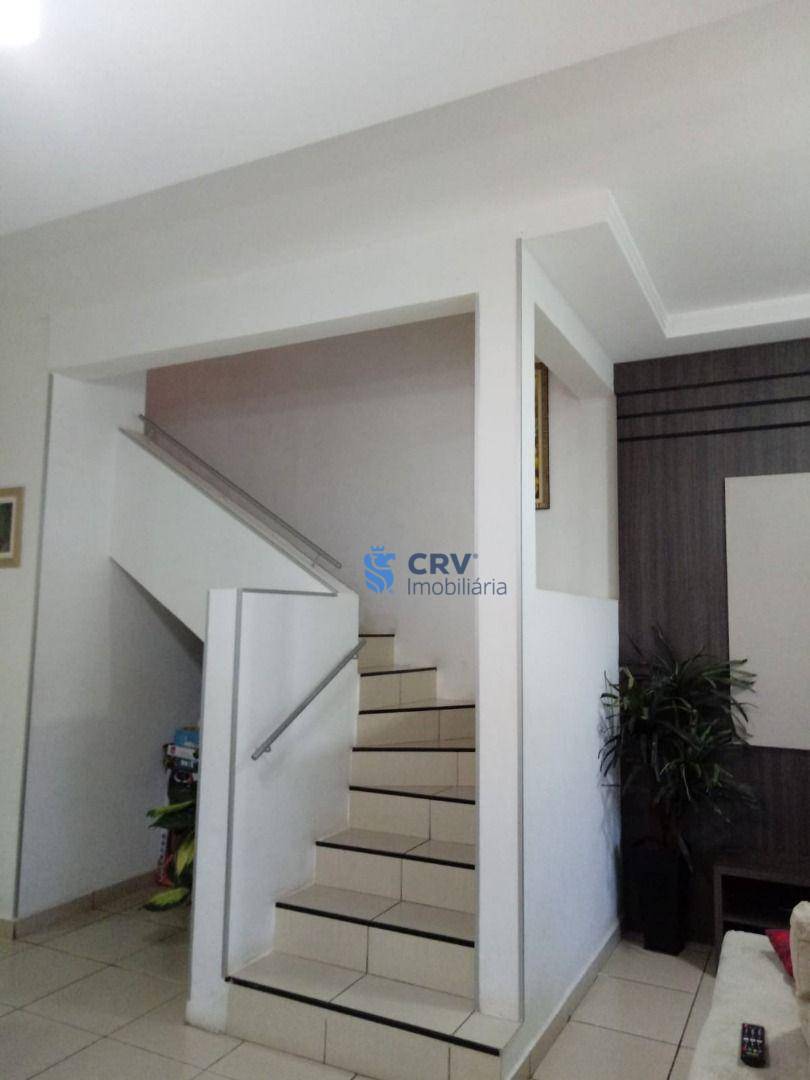 Sobrado à venda com 3 quartos, 99m² - Foto 4