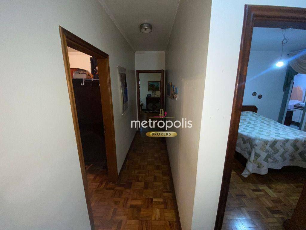 Casa à venda com 7 quartos, 400m² - Foto 13