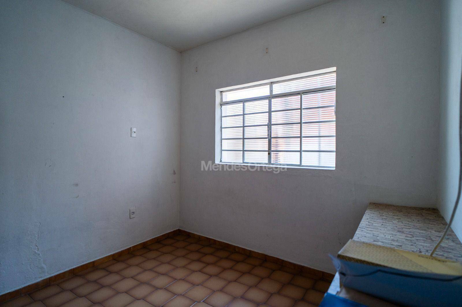 Casa à venda e aluguel com 3 quartos, 281m² - Foto 11