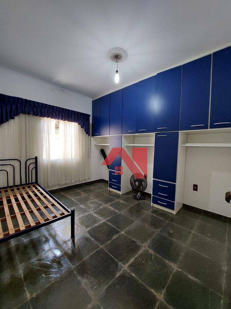 Casa à venda com 3 quartos, 185m² - Foto 18