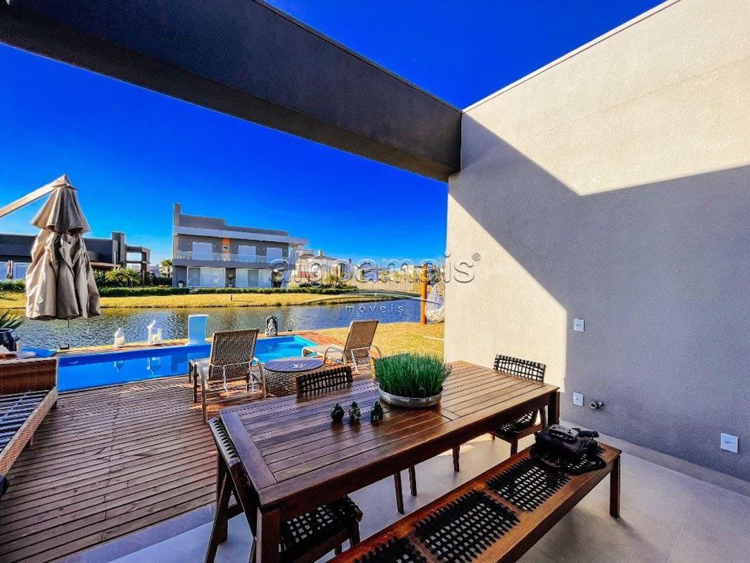 Casa à venda com 4 quartos, 187m² - Foto 40