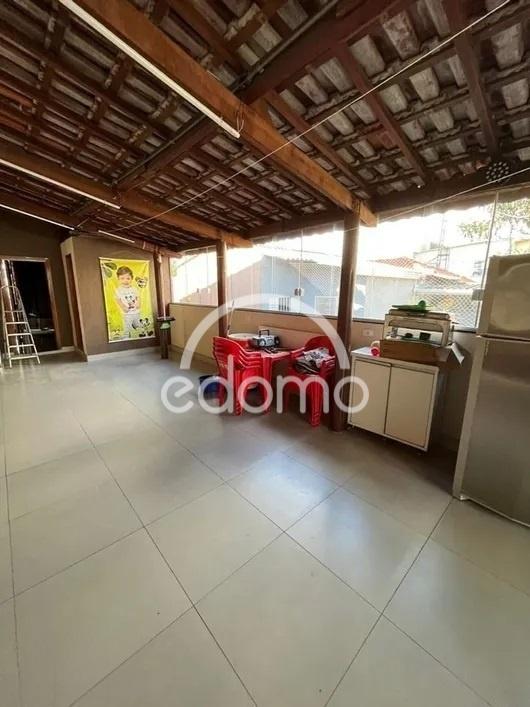 Casa à venda com 4 quartos - Foto 8