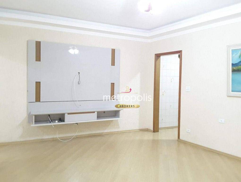 Sobrado à venda com 3 quartos, 180m² - Foto 1