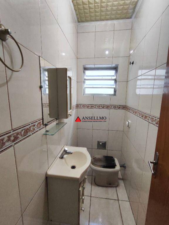 Sobrado à venda e aluguel com 3 quartos, 150m² - Foto 5