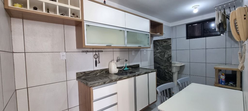 Apartamento à venda com 2 quartos, 65m² - Foto 23