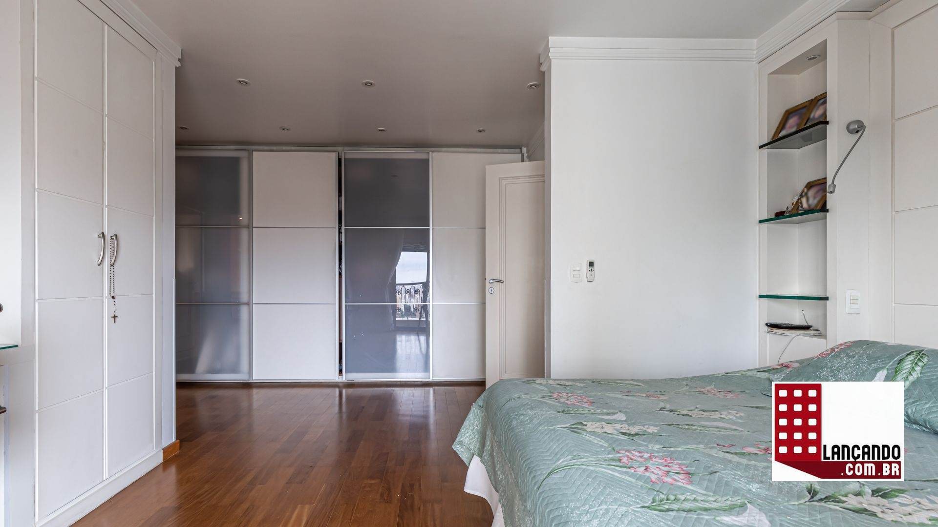 Apartamento à venda com 4 quartos, 280m² - Foto 5