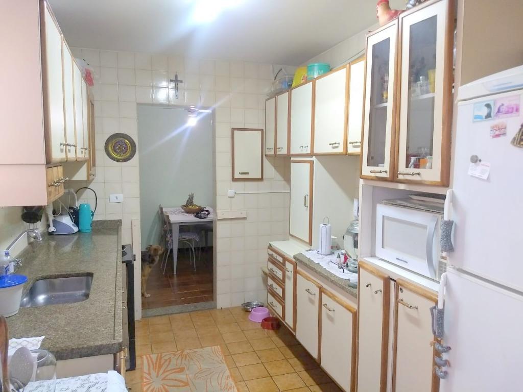 Apartamento à venda com 3 quartos, 150m² - Foto 10