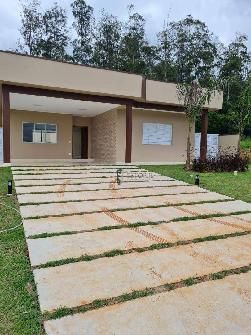 Casa de Condomínio à venda com 3 quartos, 205m² - Foto 1