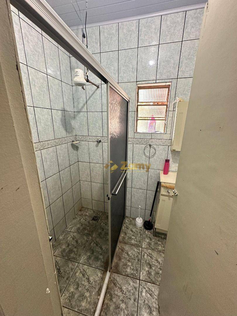 Casa à venda com 3 quartos, 325M2 - Foto 11