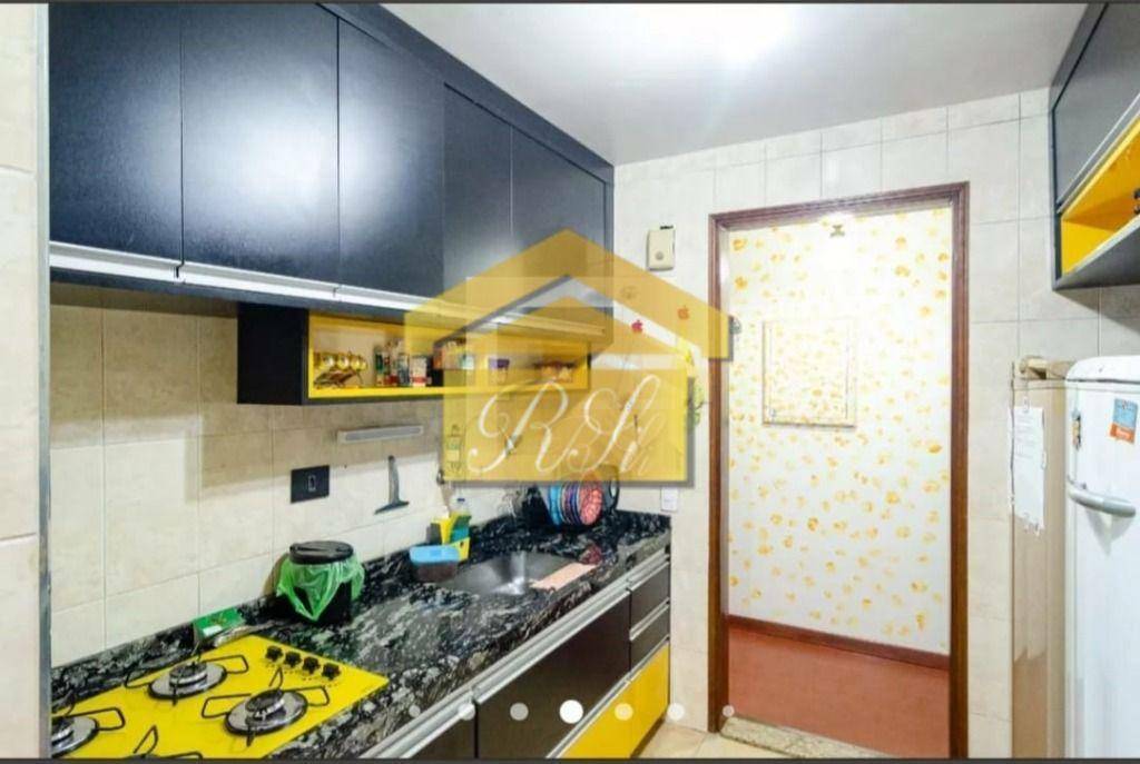 Apartamento à venda com 2 quartos, 67m² - Foto 5