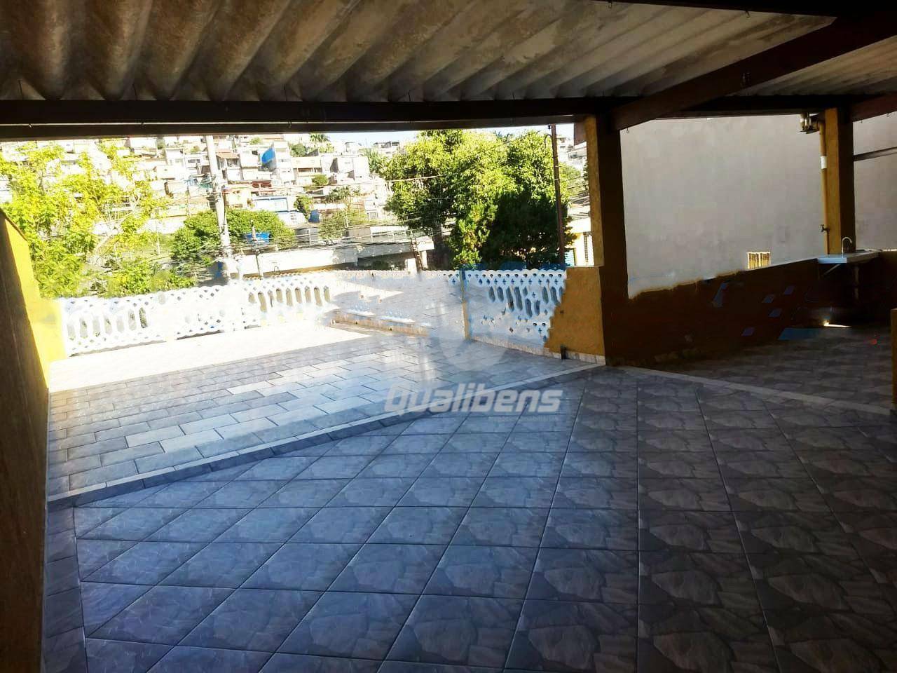 Casa à venda com 3 quartos, 130m² - Foto 14