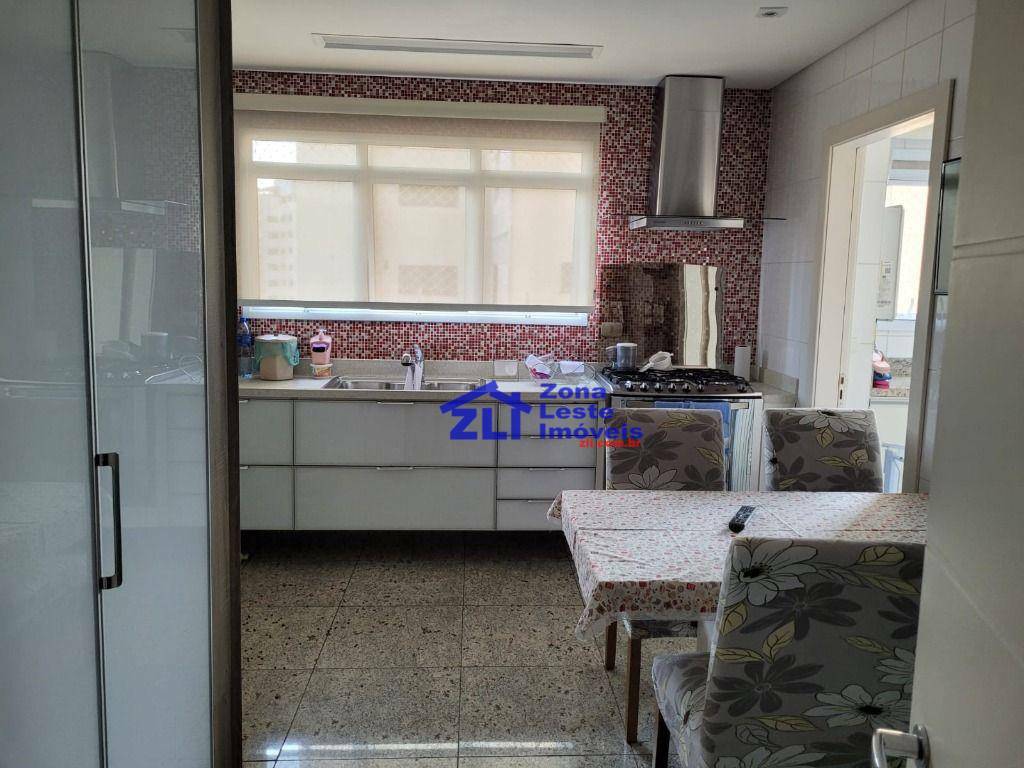 Apartamento à venda com 3 quartos, 126m² - Foto 35