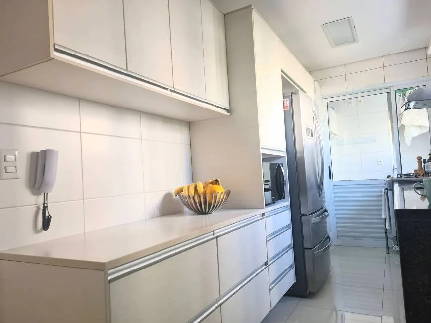 Apartamento à venda com 3 quartos, 135m² - Foto 6