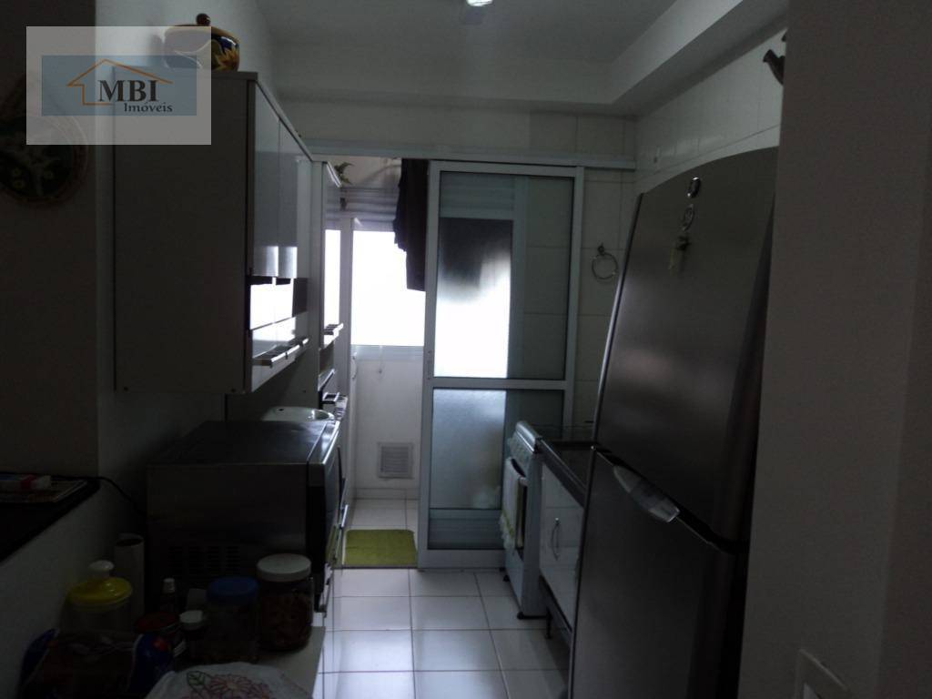 Apartamento à venda com 3 quartos, 70m² - Foto 13