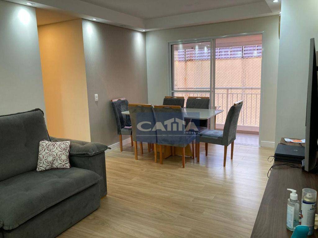 Apartamento à venda com 3 quartos, 70m² - Foto 1