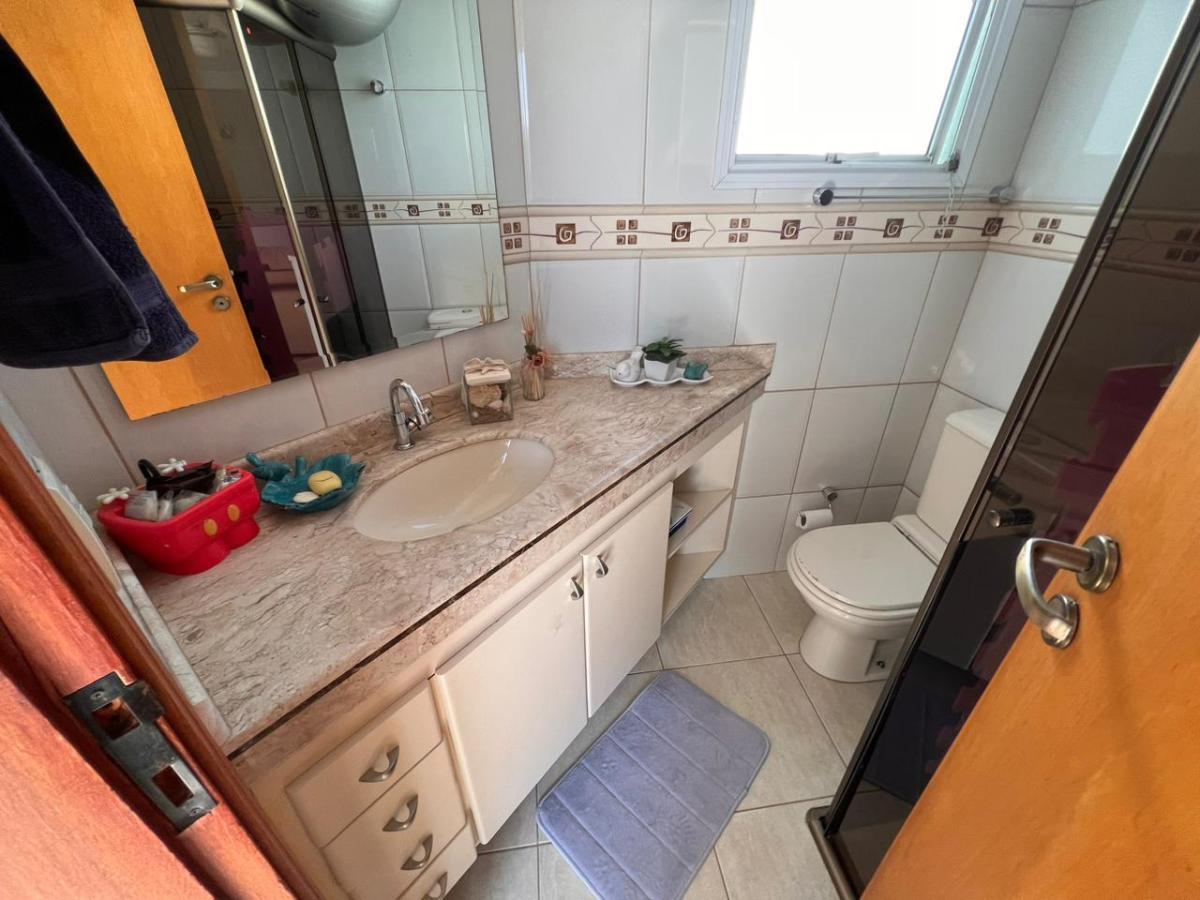 Apartamento à venda com 3 quartos, 144m² - Foto 25