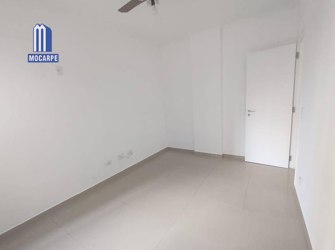 Apartamento à venda com 2 quartos, 66m² - Foto 11