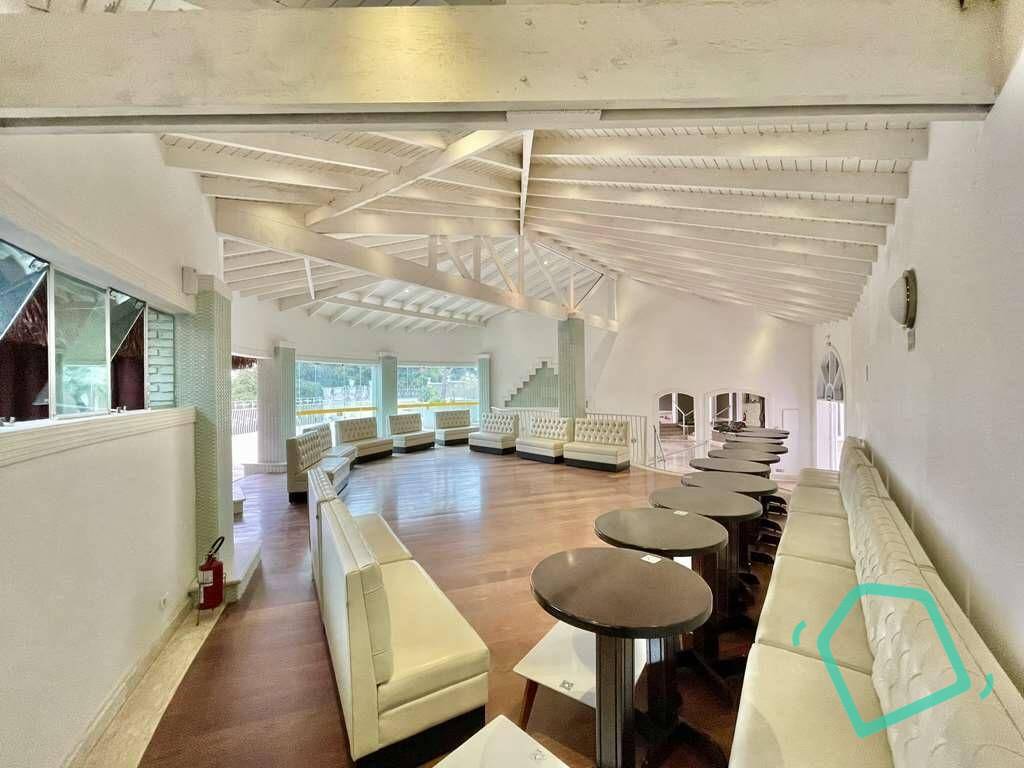 Casa de Condomínio à venda com 4 quartos, 1634m² - Foto 8