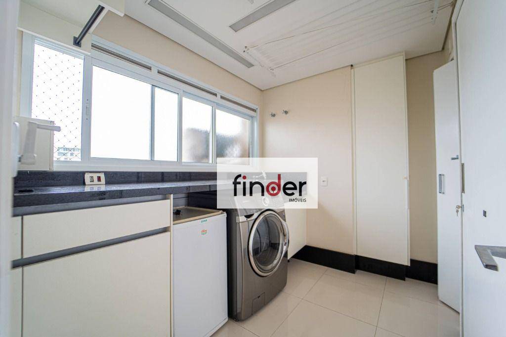 Apartamento à venda com 3 quartos, 157m² - Foto 50