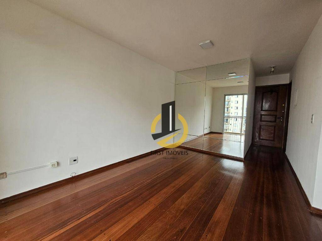 Apartamento para alugar com 2 quartos, 54m² - Foto 15