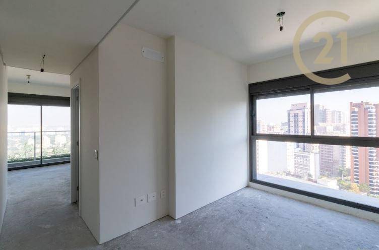 Apartamento à venda com 3 quartos, 180m² - Foto 14