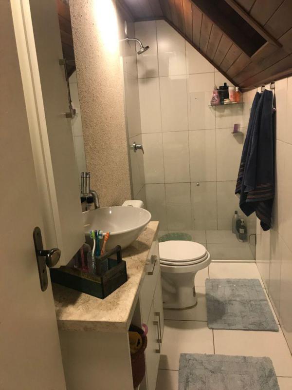 Casa à venda com 4 quartos, 113m² - Foto 4