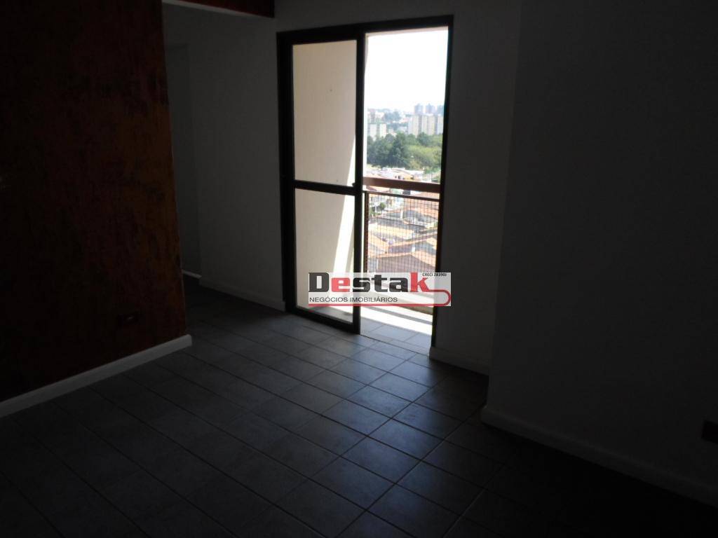 Apartamento à venda com 2 quartos, 64m² - Foto 8