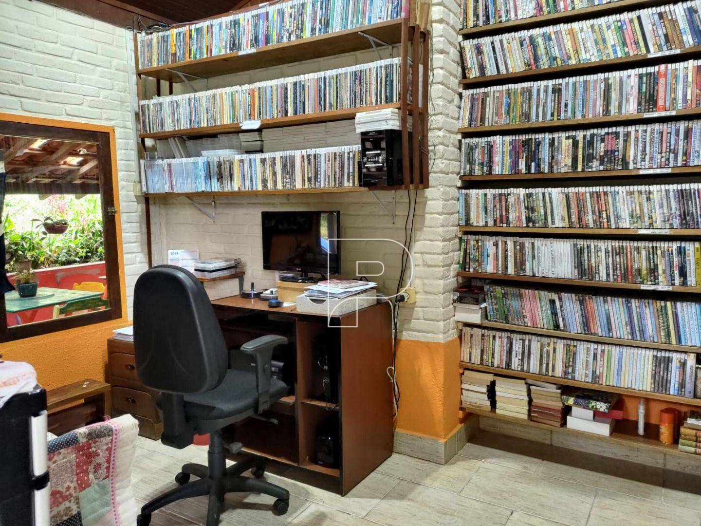 Chácara à venda com 3 quartos, 250m² - Foto 19