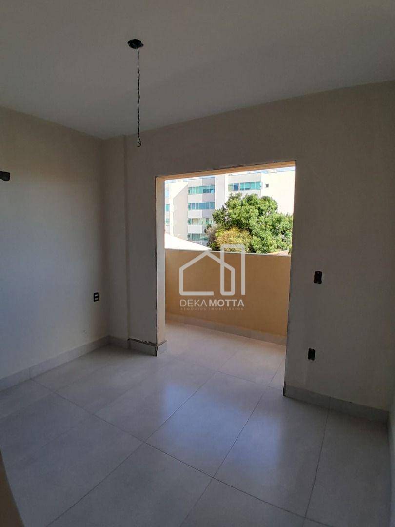 Apartamento à venda com 3 quartos, 82m² - Foto 17