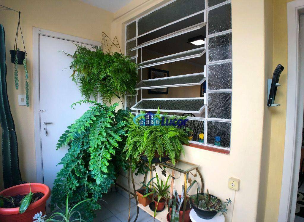 Apartamento à venda com 2 quartos, 74m² - Foto 8