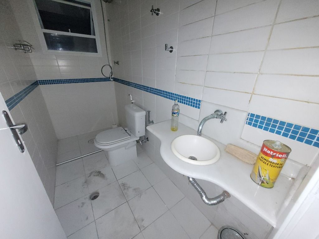 Apartamento à venda com 1 quarto, 60m² - Foto 9