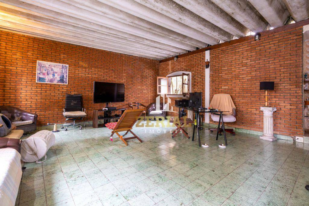 Casa à venda com 3 quartos, 259m² - Foto 39