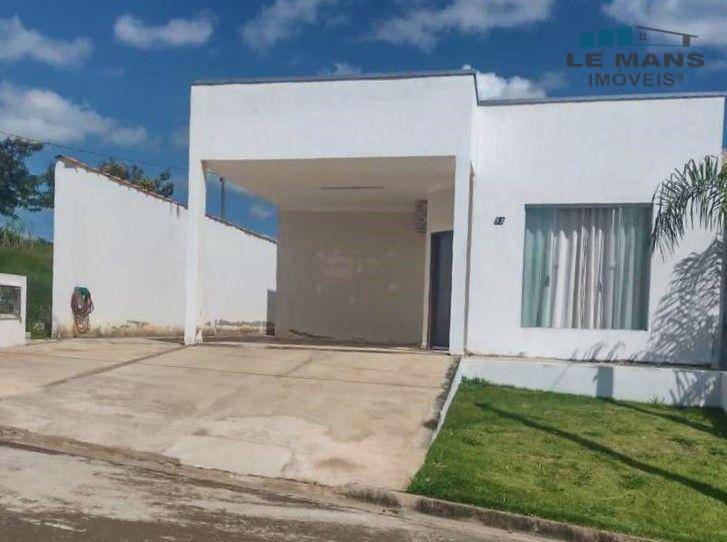 Casa de Condomínio à venda com 3 quartos, 185m² - Foto 2