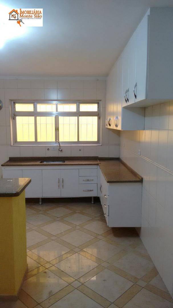 Sobrado à venda com 3 quartos, 263m² - Foto 4