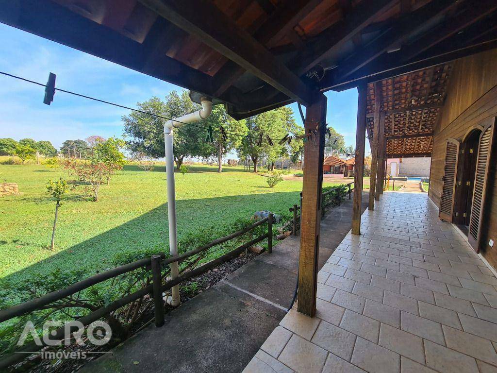 Chácara à venda com 3 quartos, 300m² - Foto 21