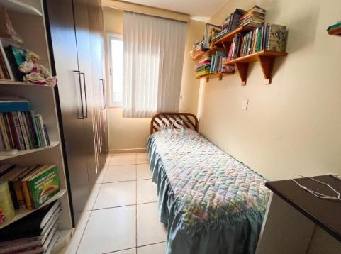 Apartamento à venda com 3 quartos, 68m² - Foto 13