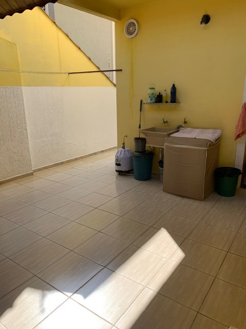 Casa à venda com 3 quartos, 121m² - Foto 40