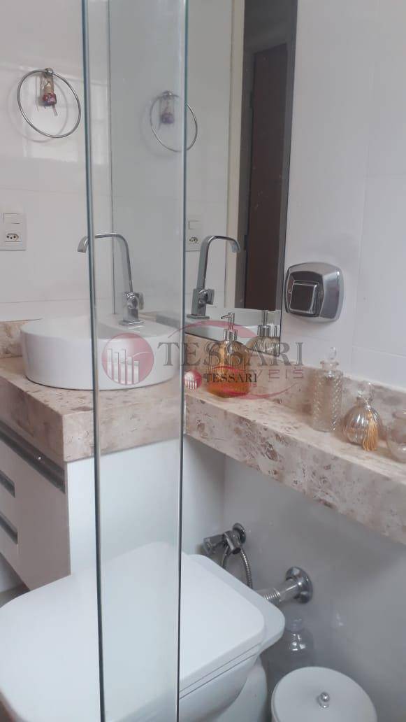 Casa à venda com 2 quartos, 140m² - Foto 3