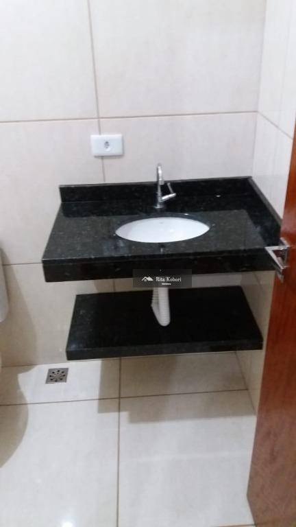 Casa de Condomínio à venda com 4 quartos, 196m² - Foto 8