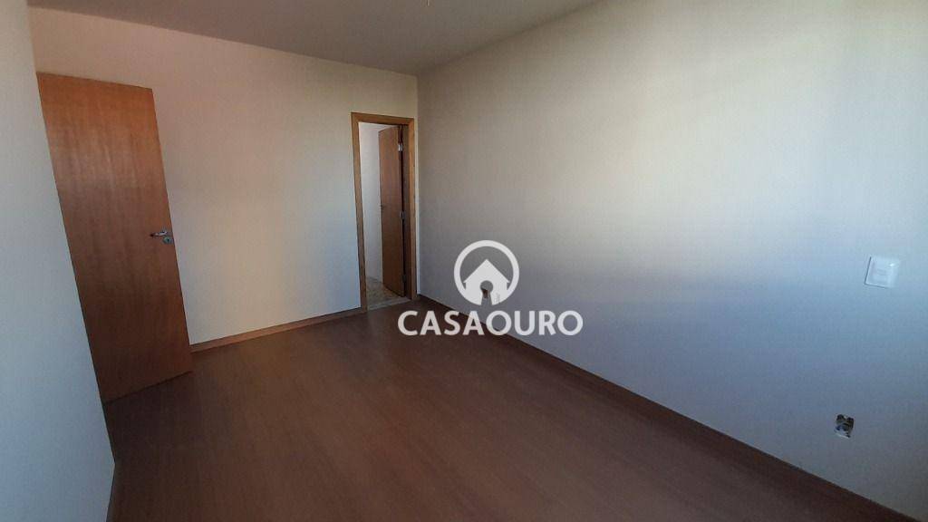 Apartamento à venda com 3 quartos, 153m² - Foto 13