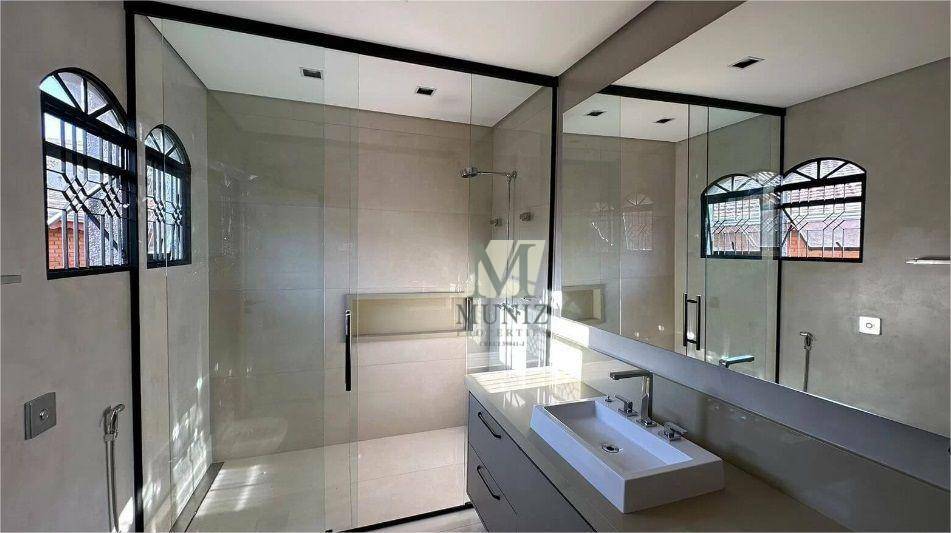 Casa à venda com 4 quartos, 396m² - Foto 18