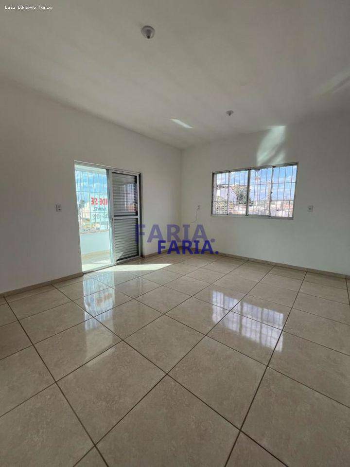 Casa à venda com 8 quartos, 870m² - Foto 11