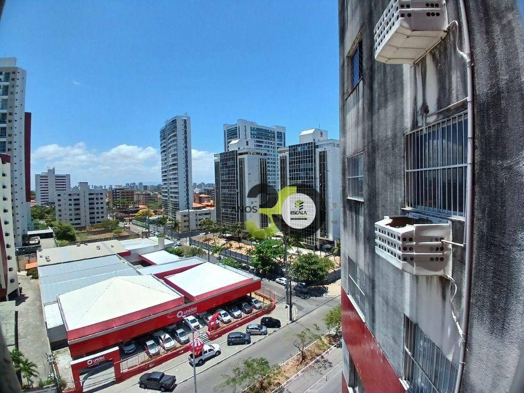 Apartamento para alugar com 3 quartos, 100m² - Foto 1